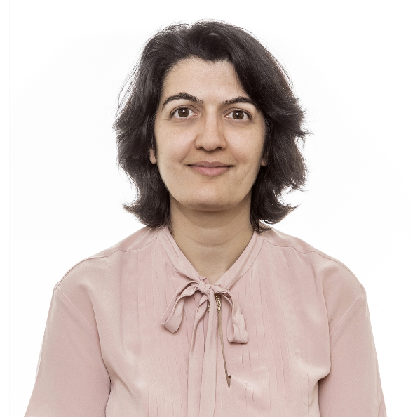 Anaïs Qureshi AUGUST DEBOUZY